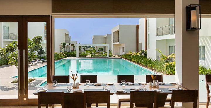 Confluence Banquets And Resort Mahabalipuram Bagian luar foto